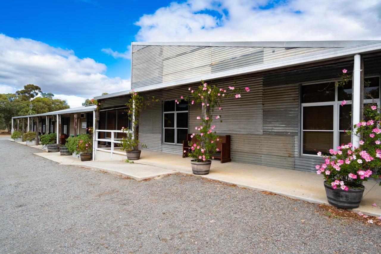 Kendenup Cottages And Lodge Exterior photo